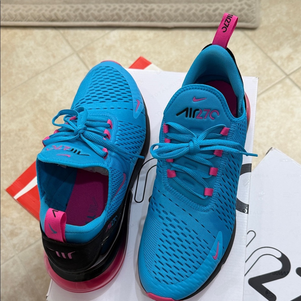 Nike Air Max 270 South Beach – Light Blue Fury/Black/Laser Fichsia